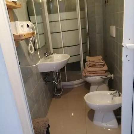 La Riserva Nuova 4* אפריליה