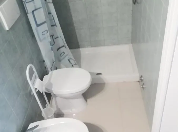 La Riserva Nuova לינה וארוחת בוקר אפריליה