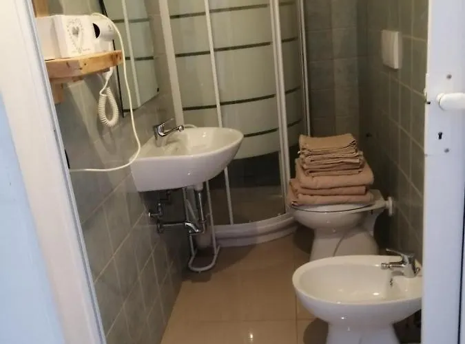 La Riserva Nuova 4* אפריליה